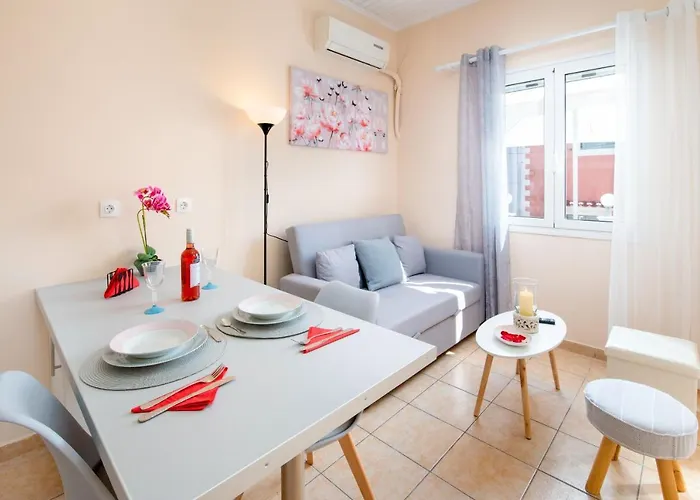 Xenia House Tatil Evi *